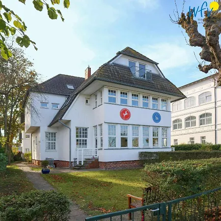 Weisses Roessl Seepferdchen * Ostseebad Binz